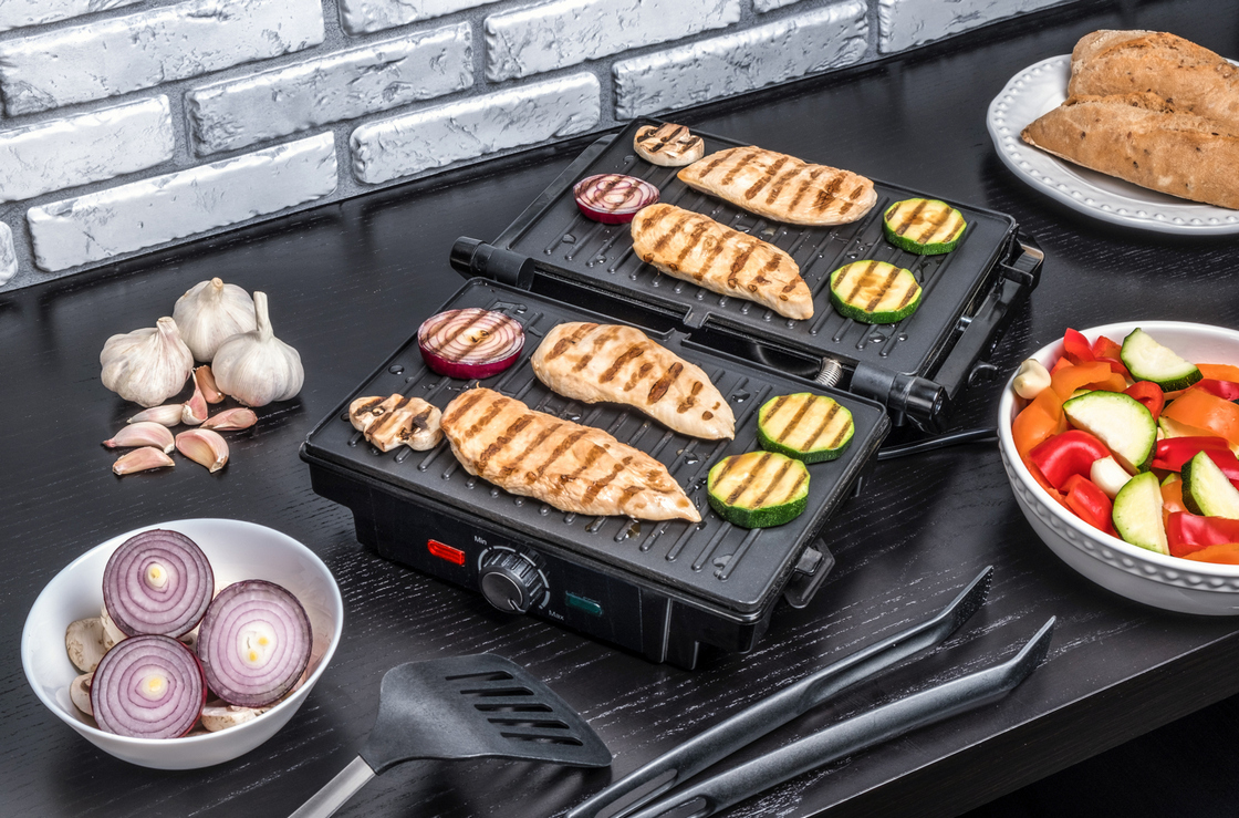 Grill kontaktowy GK130 PLAAT