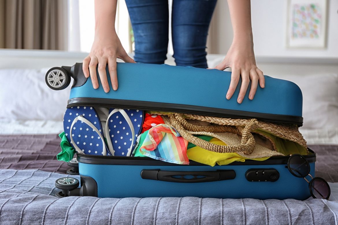 Nie dopłacaj do nadbagażu!  Wagi bagażowe – urządzenia przydatne nie tylko przy wyjazdach wakacyjnych